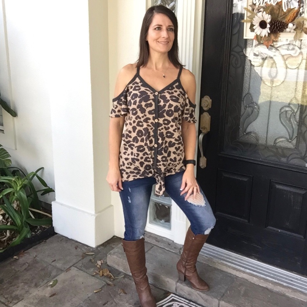 ❤️‍🔥Cold Shoulder Animal Print Waffle Flutter 0919 - Picture 8 of 9